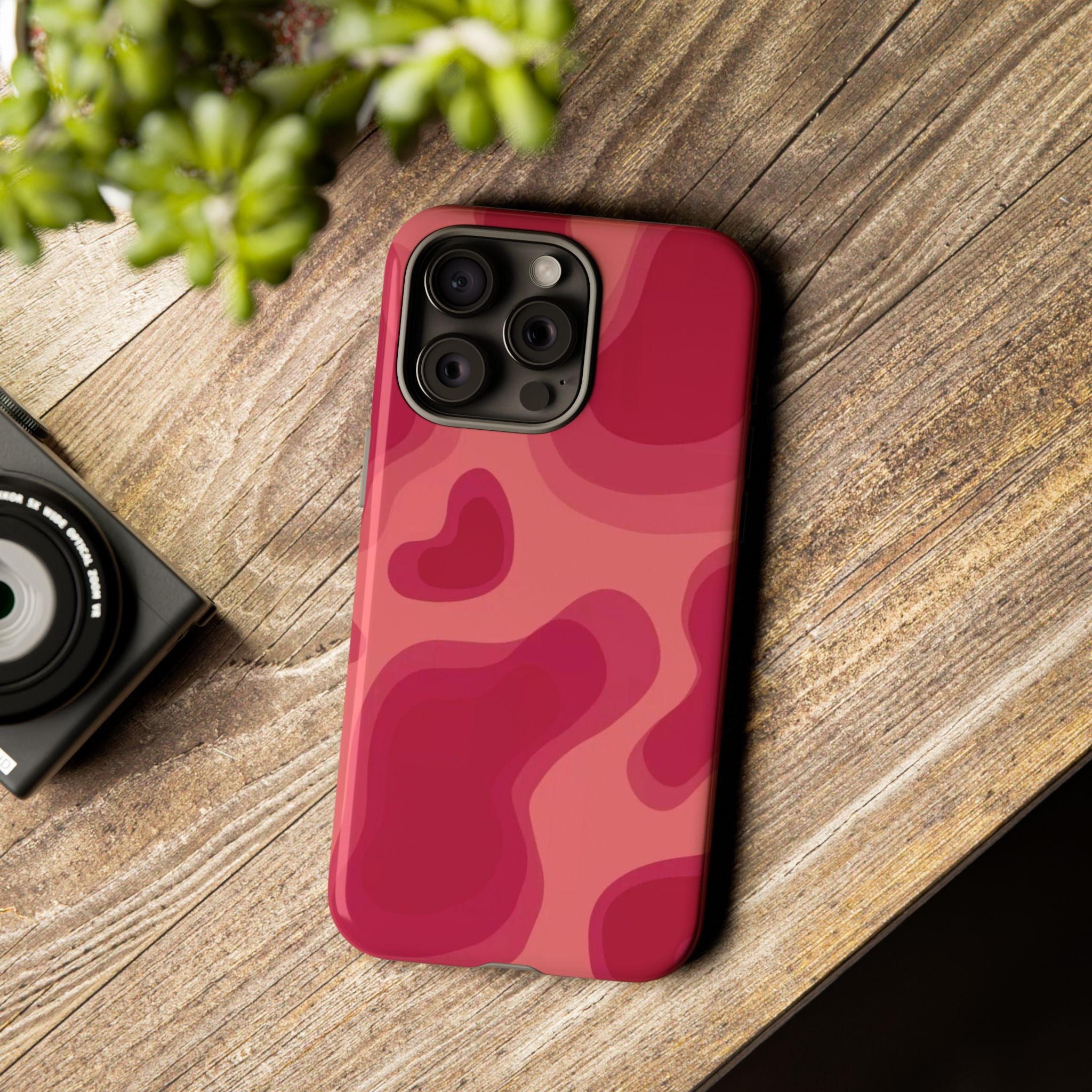 Red Pink Camo iPhone Case — Abstract Heart Pattern Tough Protective Cover
