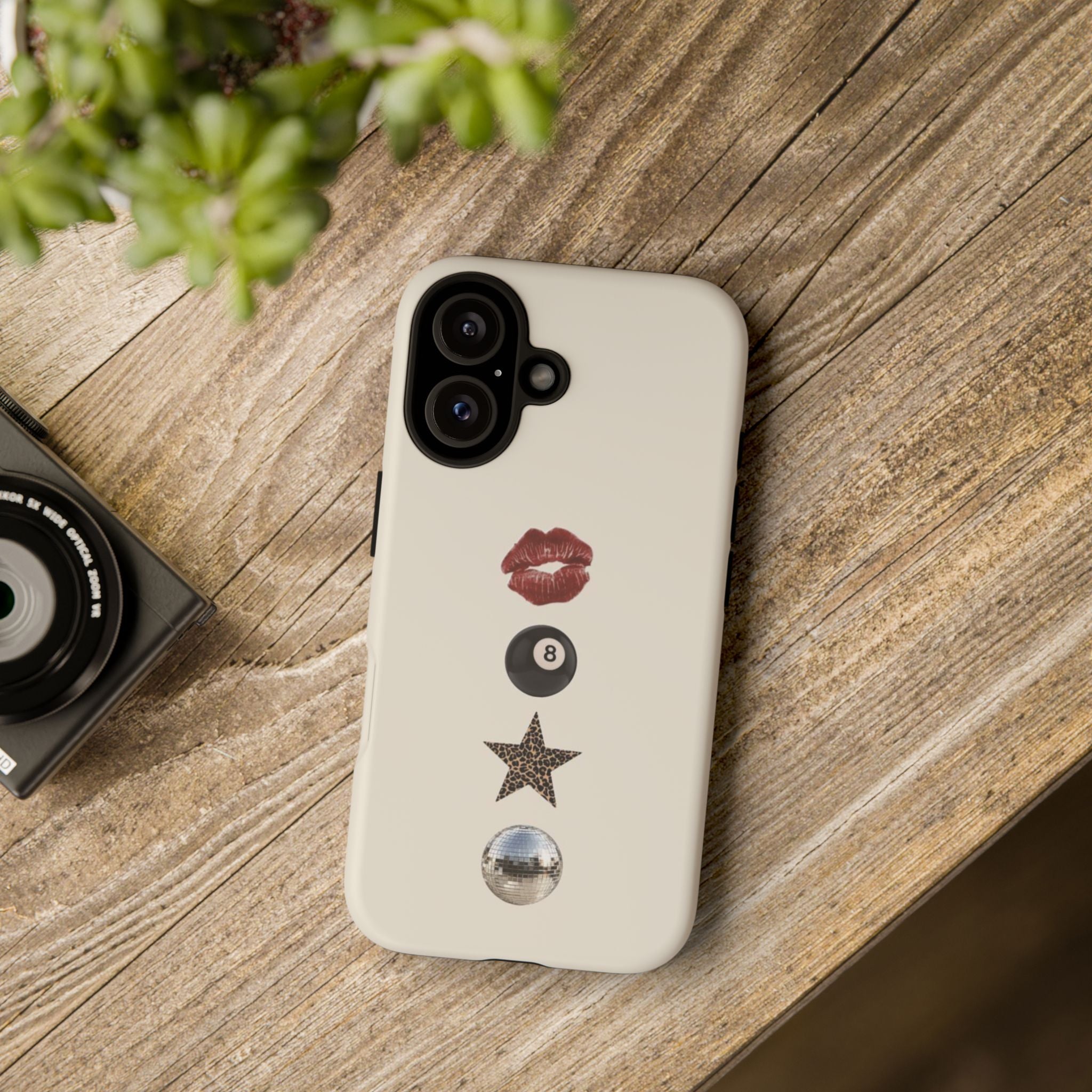 Kiss 8-Ball Star iPhone Case – Trendy Minimalist Protective Cover