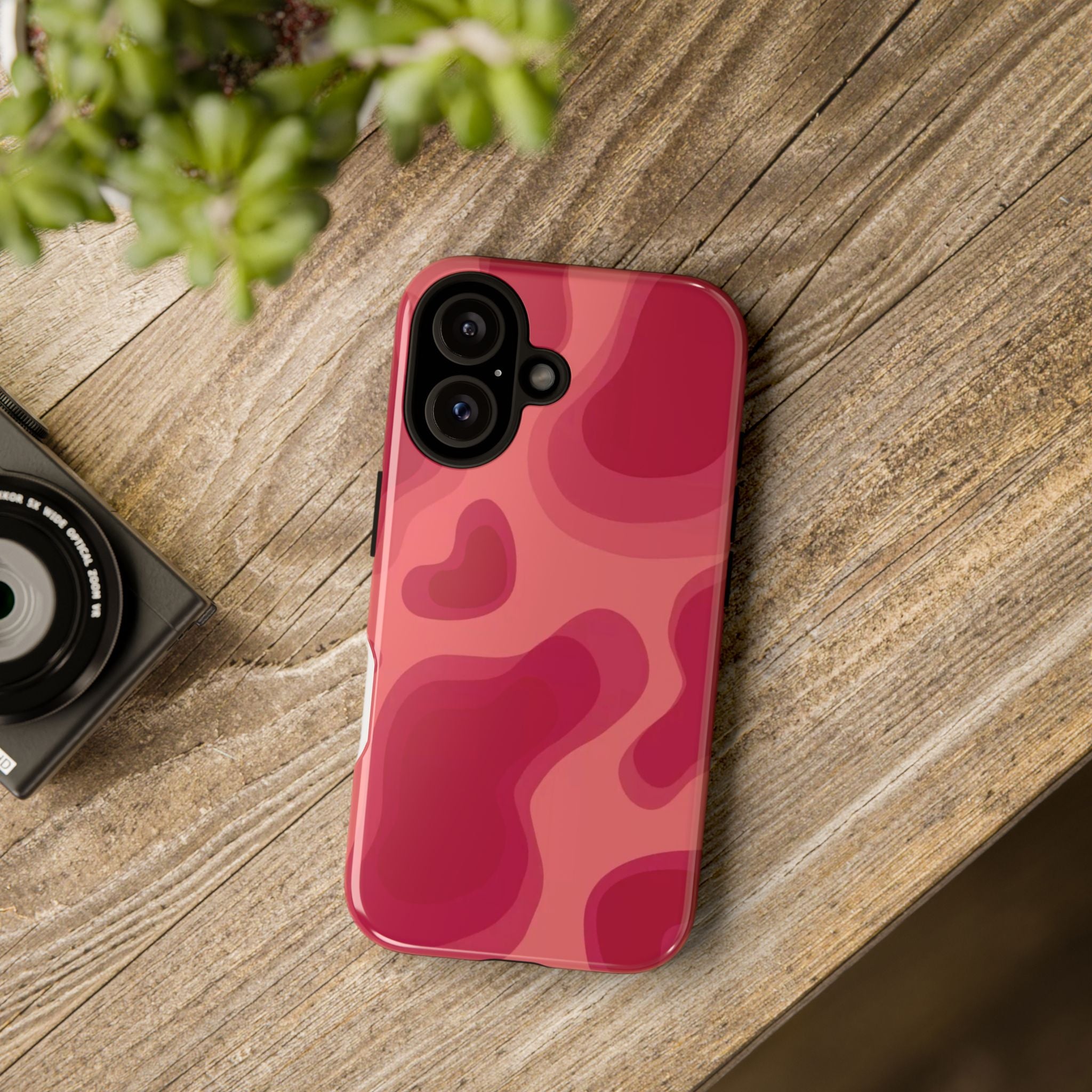 Red Pink Camo iPhone Case — Abstract Heart Pattern Tough Protective Cover