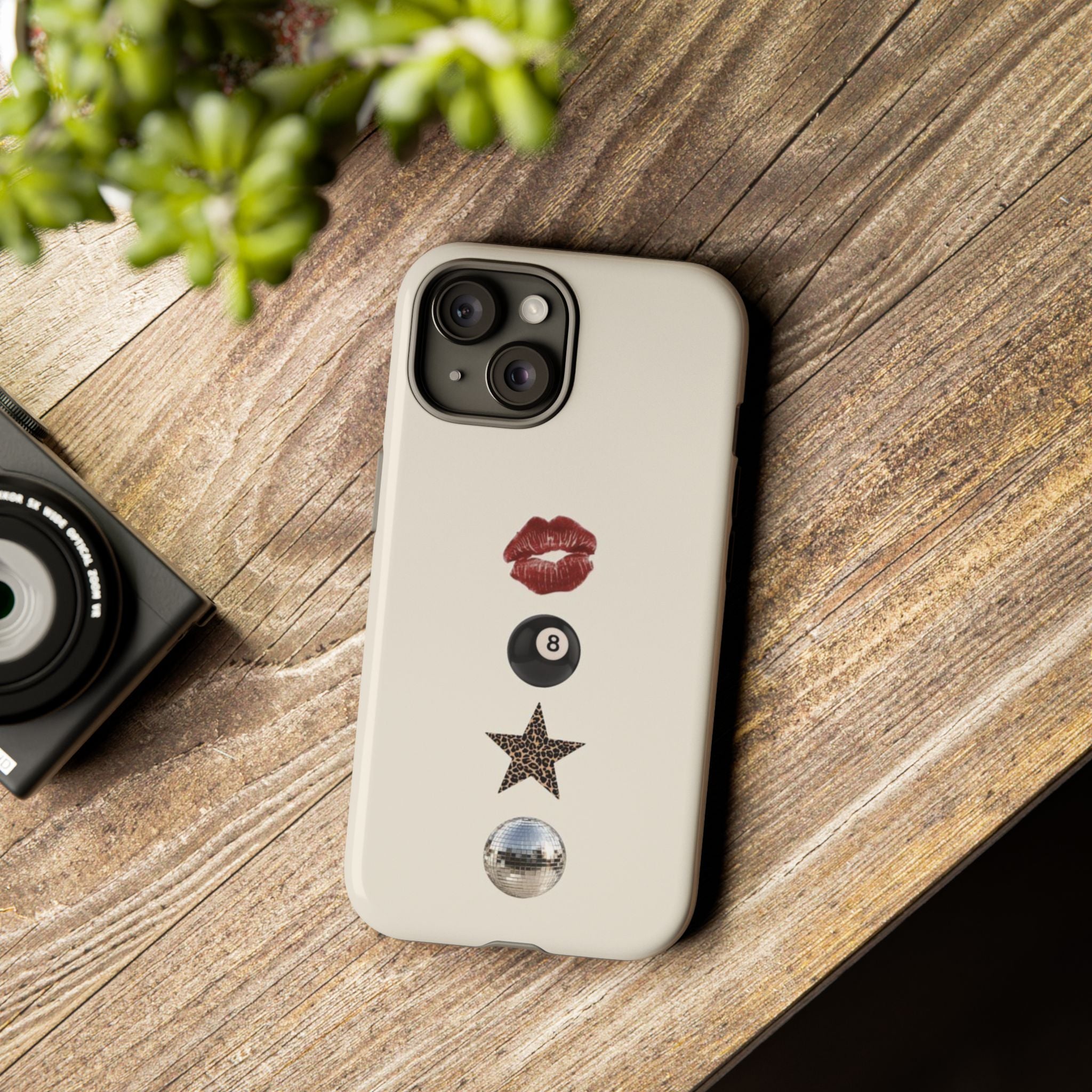 Kiss 8-Ball Star iPhone Case – Trendy Minimalist Protective Cover