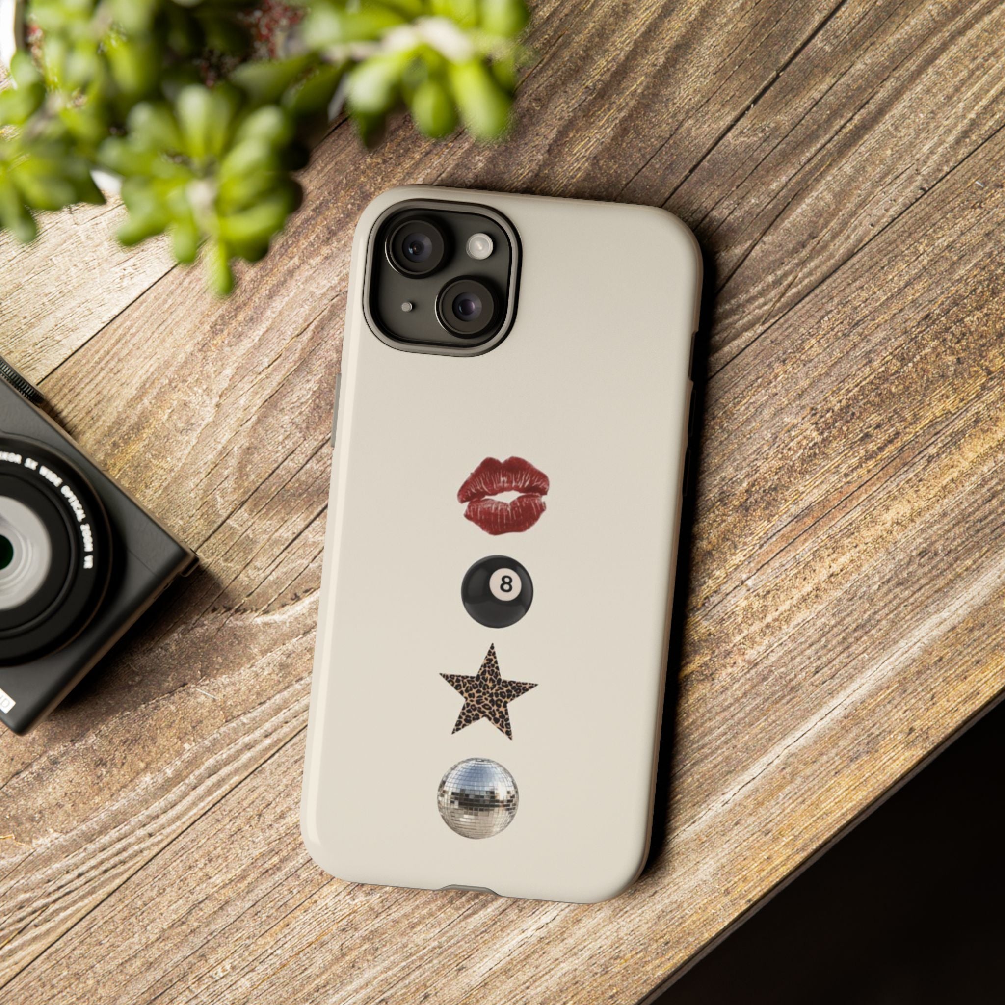 Kiss 8-Ball Star iPhone Case – Trendy Minimalist Protective Cover