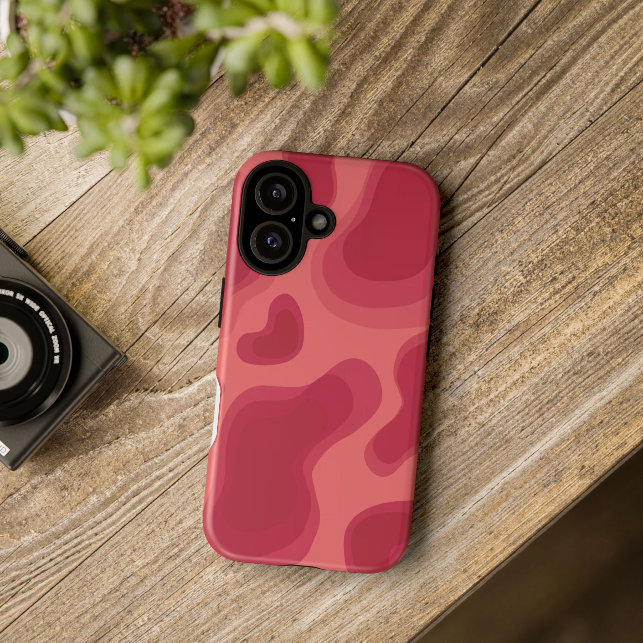 Red Pink Camo iPhone Case — Abstract Heart Pattern Tough Protective Cover